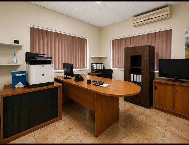 550M² MEDICAL SUITE FOR SALE IN VEREENIGING CENTRAL
